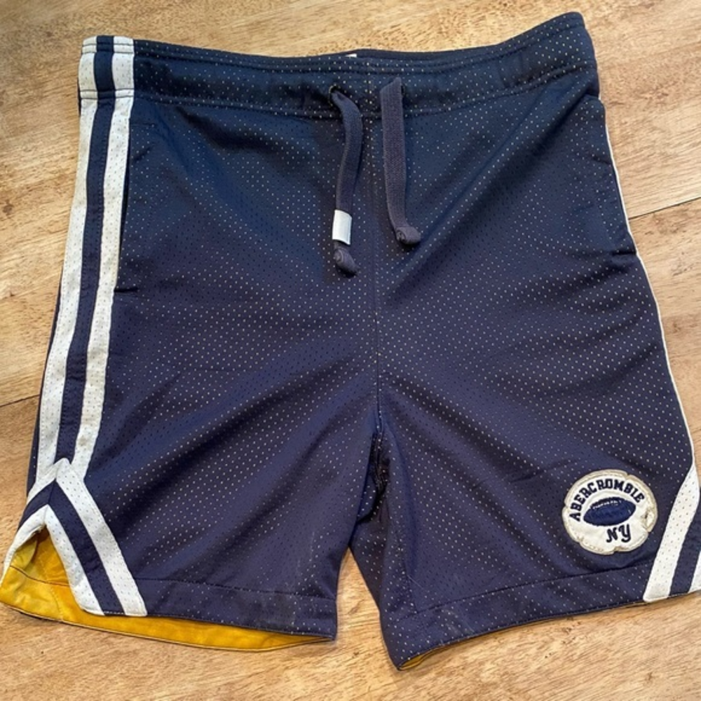 Abercrombie Kid’s Medium Navy w/ White Stripes and‎ Gold Lining Athletic Shorts